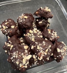 Keto Hazelnutty Truffles